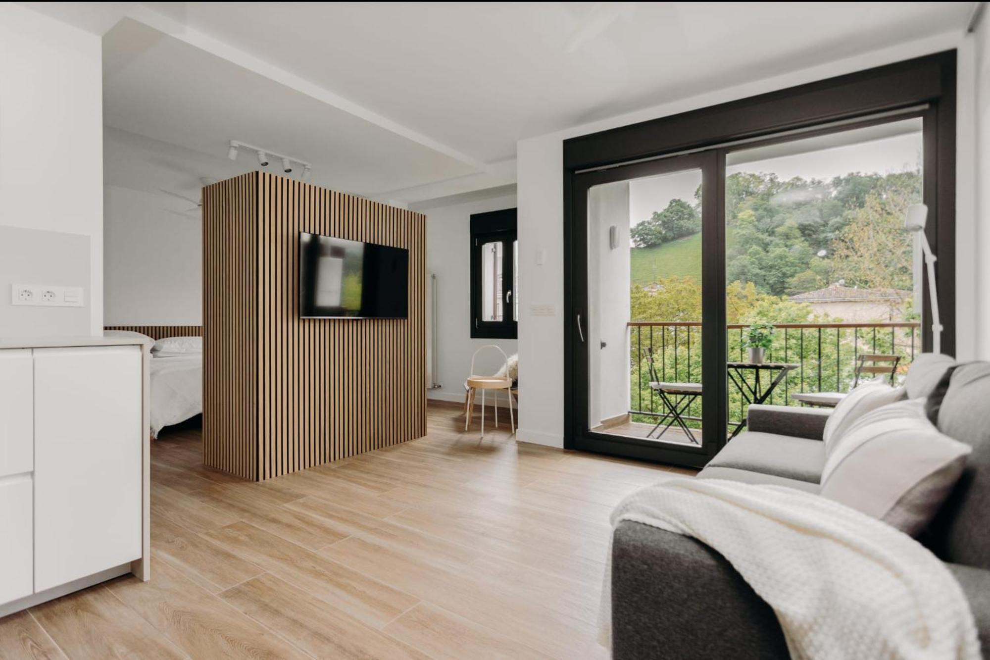 Apartamento Turistico Legate Elizondo Ngoại thất bức ảnh
